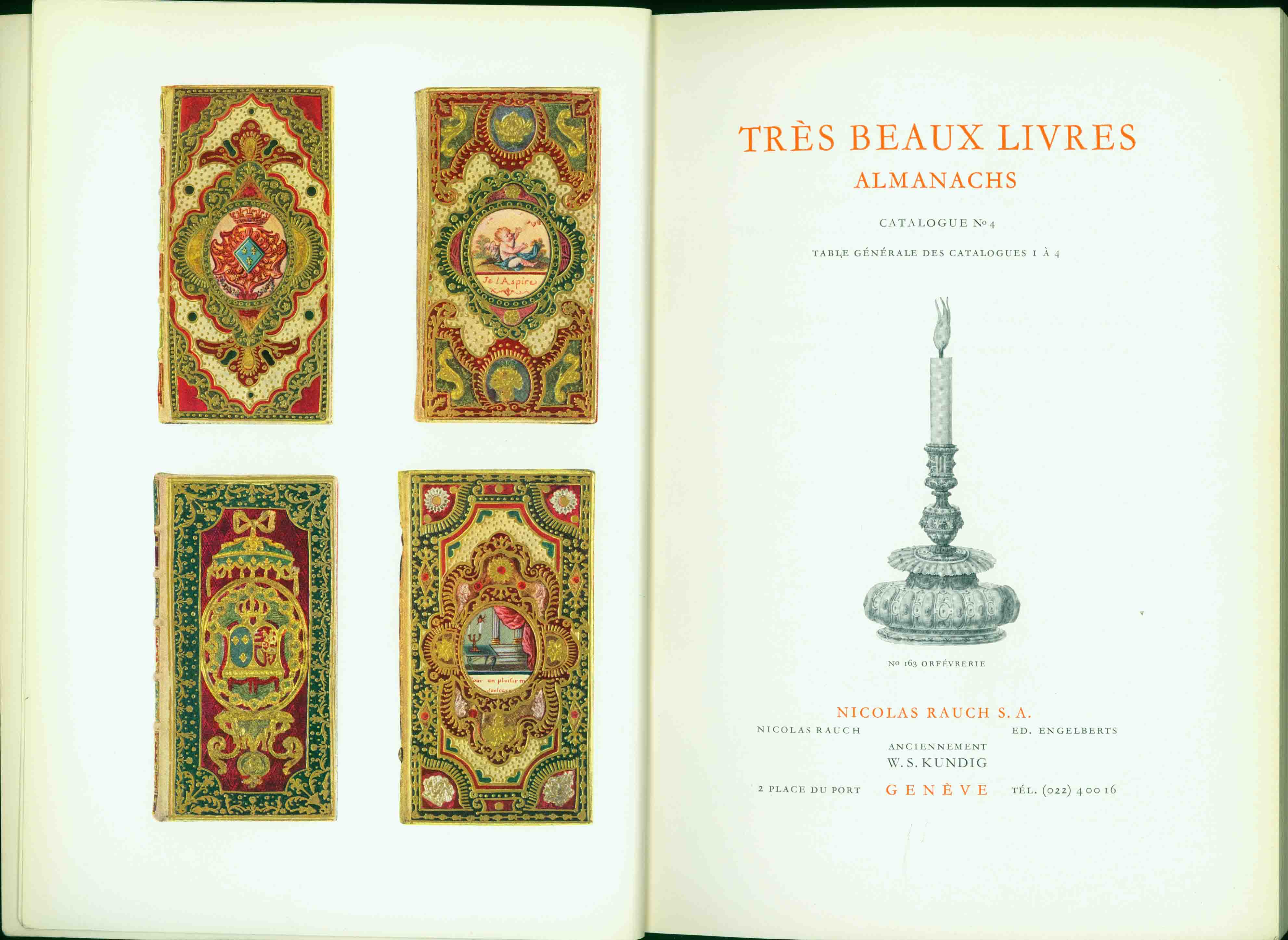 TRES BEAUX LIVRES.